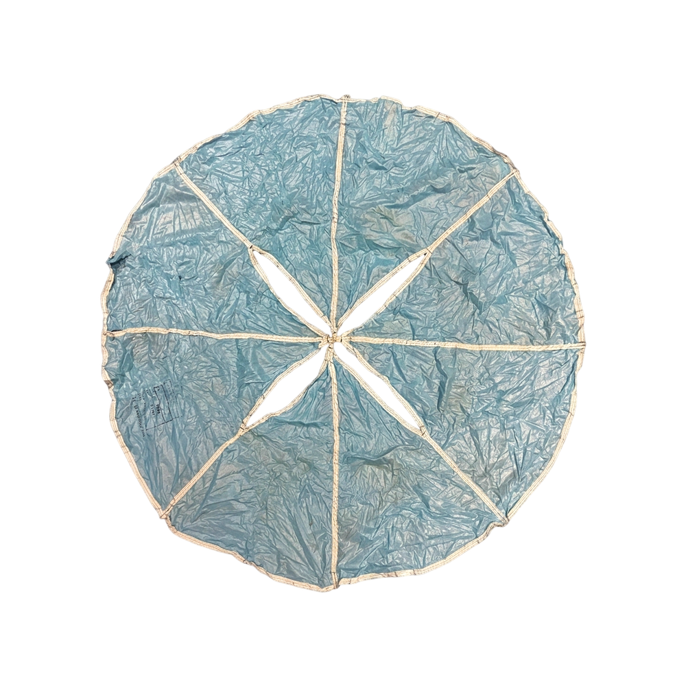French Army 1990s ARZ Drogue Parachute — French military surplus hardware, archive ref FRA1990ARZDP