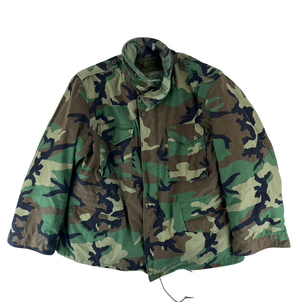 United States Army 1990s M81 Woodland Camouflage M65 Cold Weather Field Coat with Liner — United States military surplus coat, archive ref USA1990M81WCM65CWFCWL